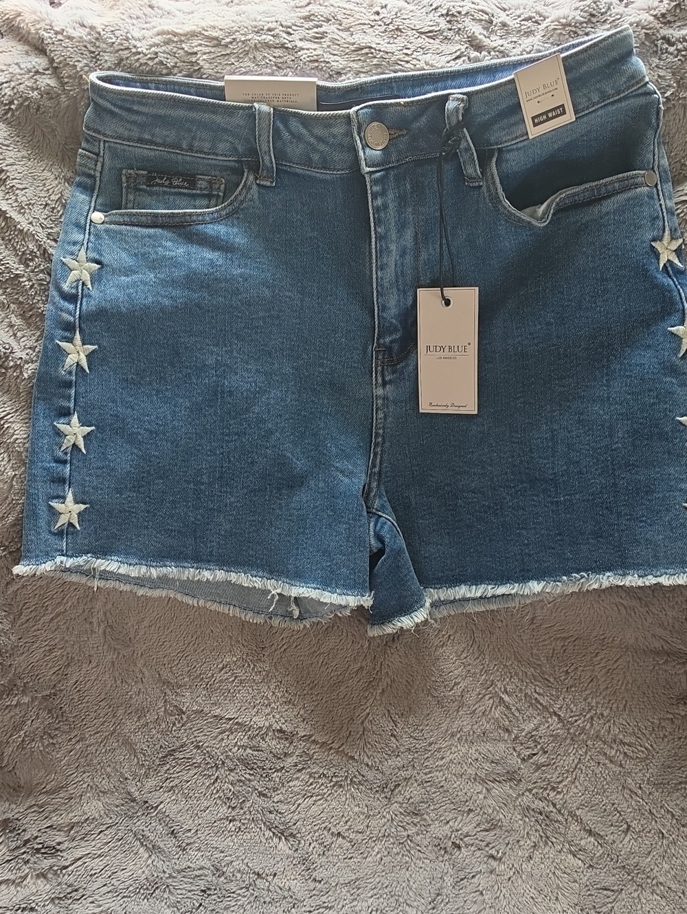Judy Blue Star-Trim Medium Blue Denim Shorts